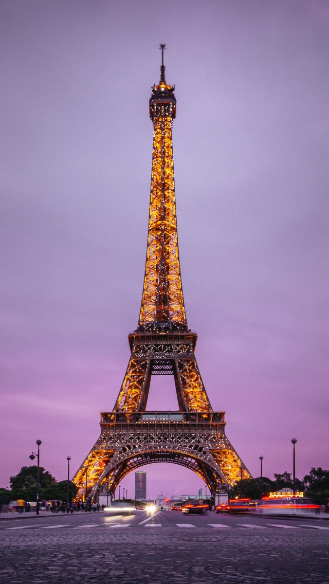 Eiffel Tower 4K Wallpaper, Paris, France, Evening, Purple